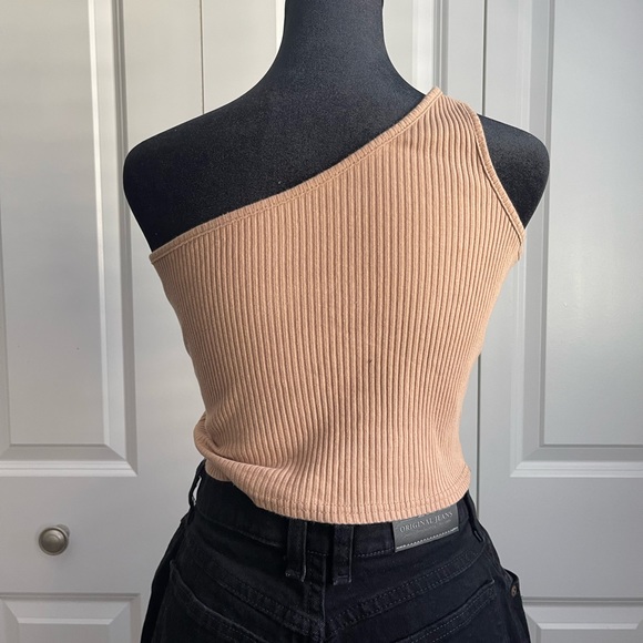 One Shoulder Ribbed Crop Tank Set (2) - Picture 3 of 6
